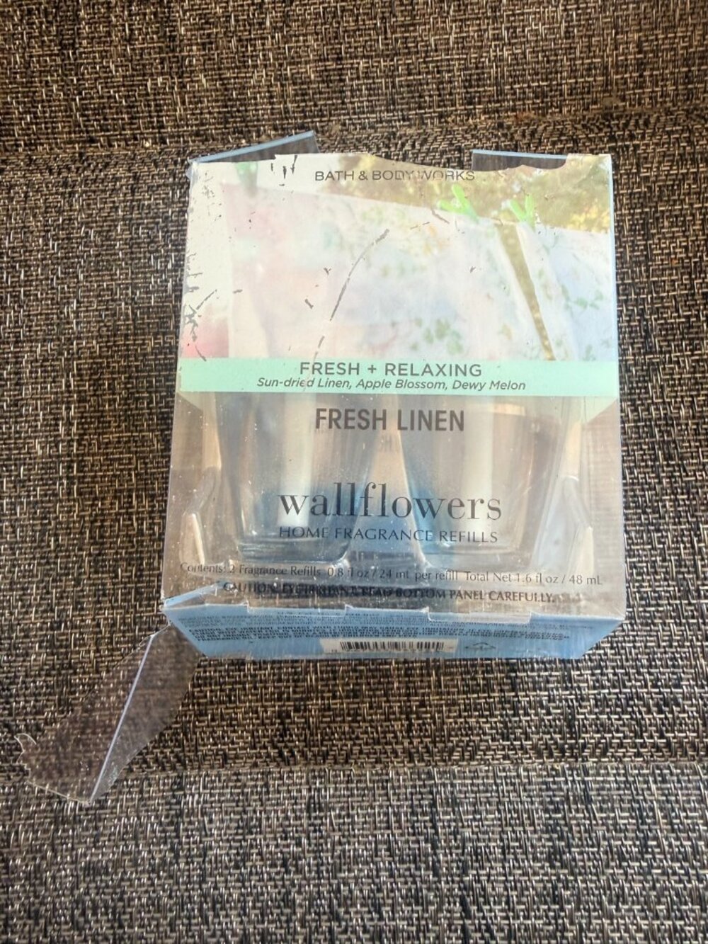 Bath Body Works wallflowers Fresh Linen refills 2 bottles